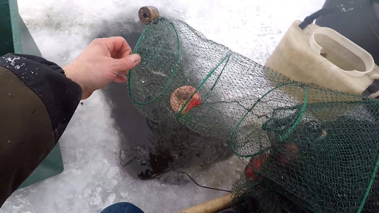 Как поставить сеть под лед в зимний период