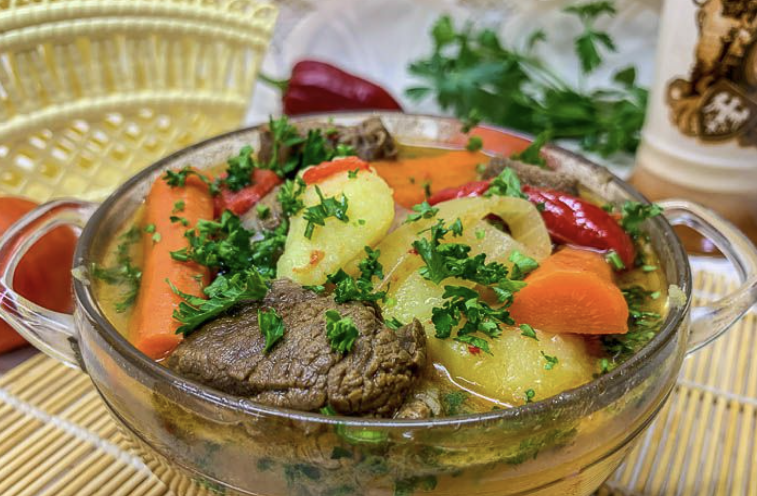 Плов по-узбекски с курицей в казане с рассыпчатым рисом — 2 вкусных рецепта с фото и видео