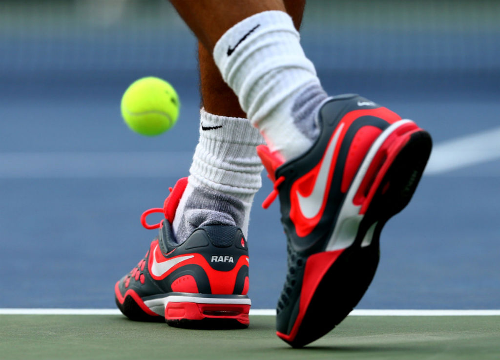 Найк теннис. Nike Raffa теннисные кроссовки. Теннисные кроссовки Nike Courtballistec 4.3. Кроссовки найк теннис Надаль.